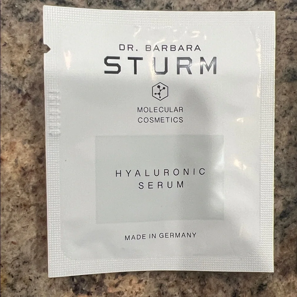 Dr. Barbara Sturm Hyaluronic Serum Sample Pack of 20